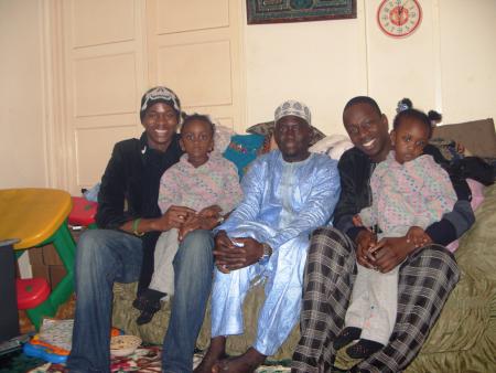 UNE FOTO PRISE CHEZ UN IMAMGAMBIENE 